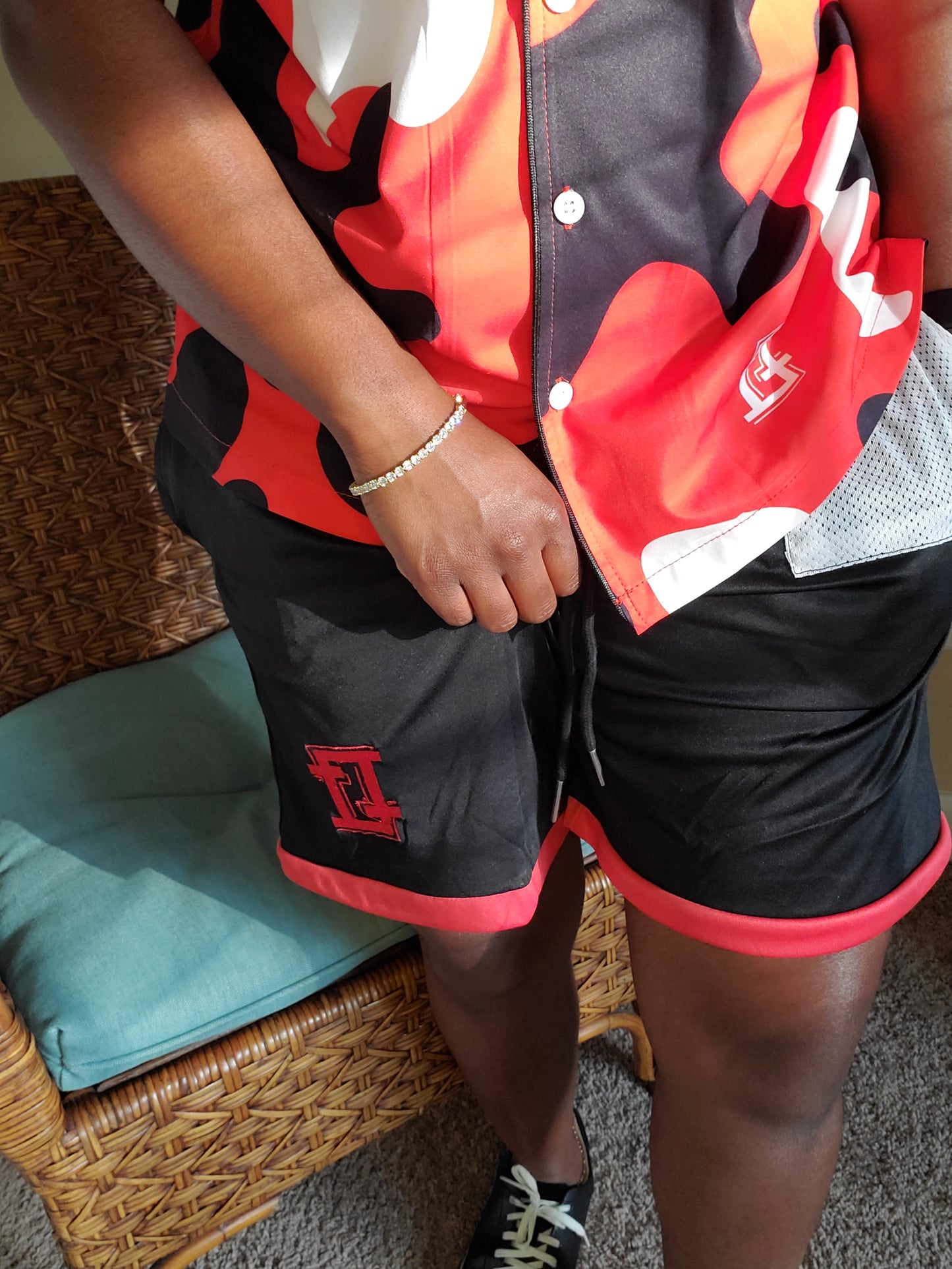 Black /Red  Active Shorts