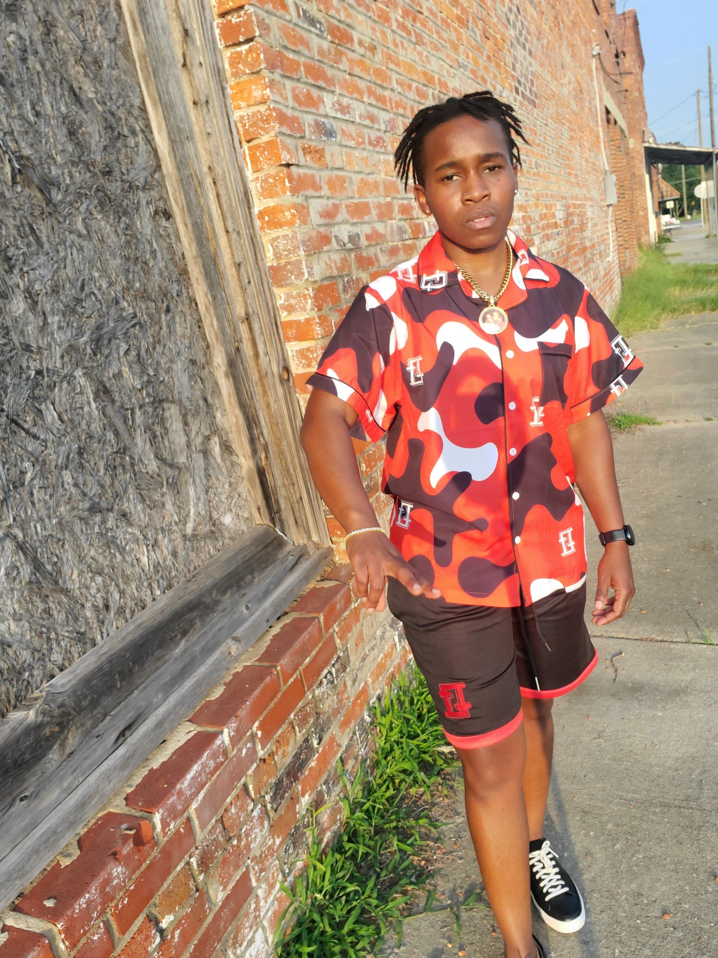 Cropped Red & Black Camo Shirt