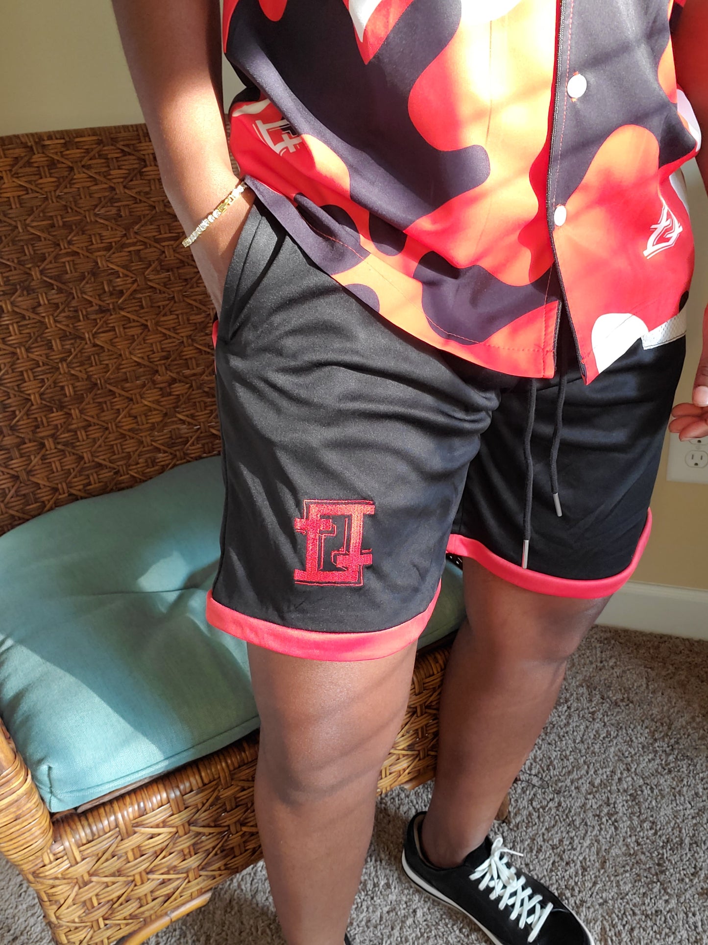 Black /Red  Active Shorts